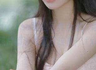 最新Tiny Asa海边写真合集：让每一张照片都诉说夏日故事！.txt